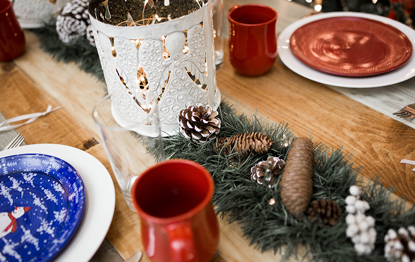 How to Set the Best Christmas Table