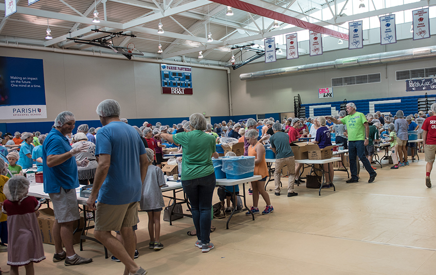 Volunteers in Dallas