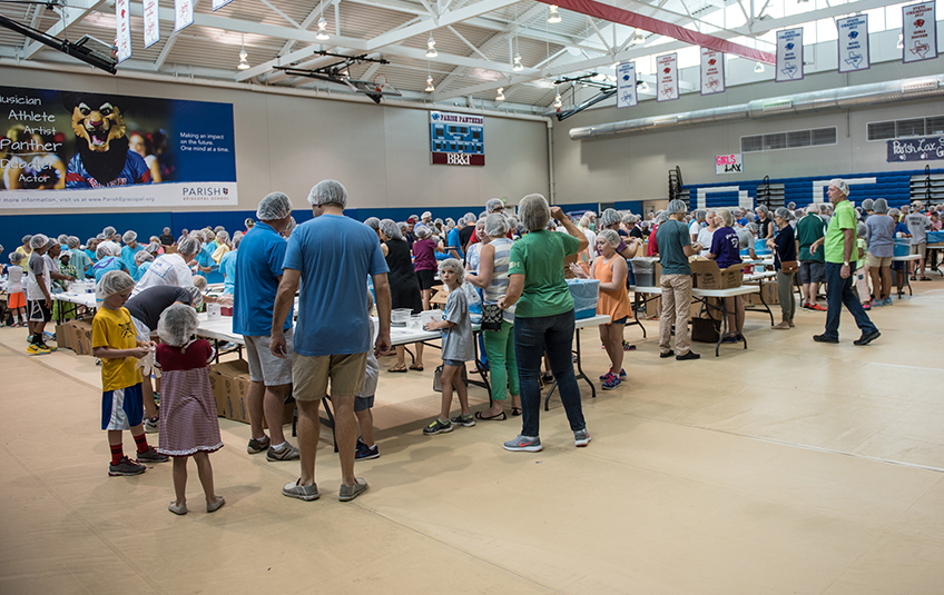 Volunteers in Dallas